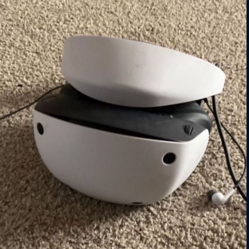 Sony PlayStation VR2 PS VR 2 HEADSET ONLY CFI-ZVR1 For PS5